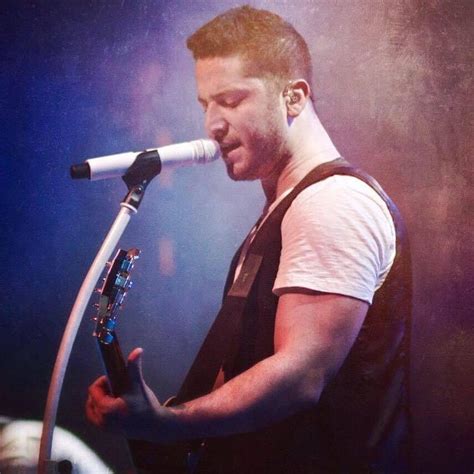 Alejandro Manzano Lyrics, Songs, and Albums .
